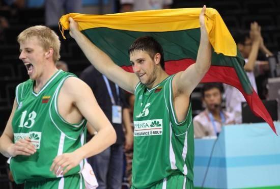 赞助商与俱 赞助商与俱