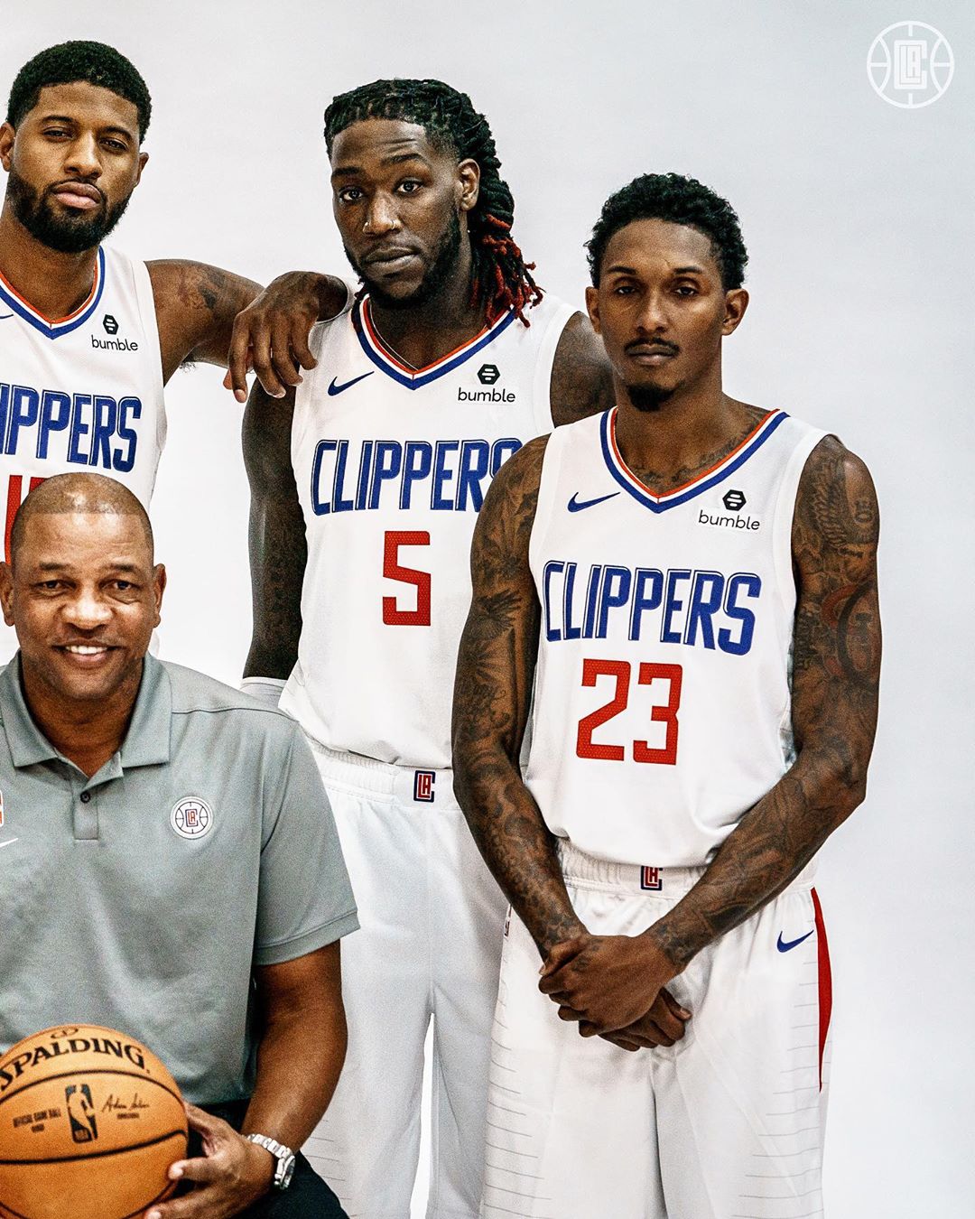 特征是近几 特征是近几